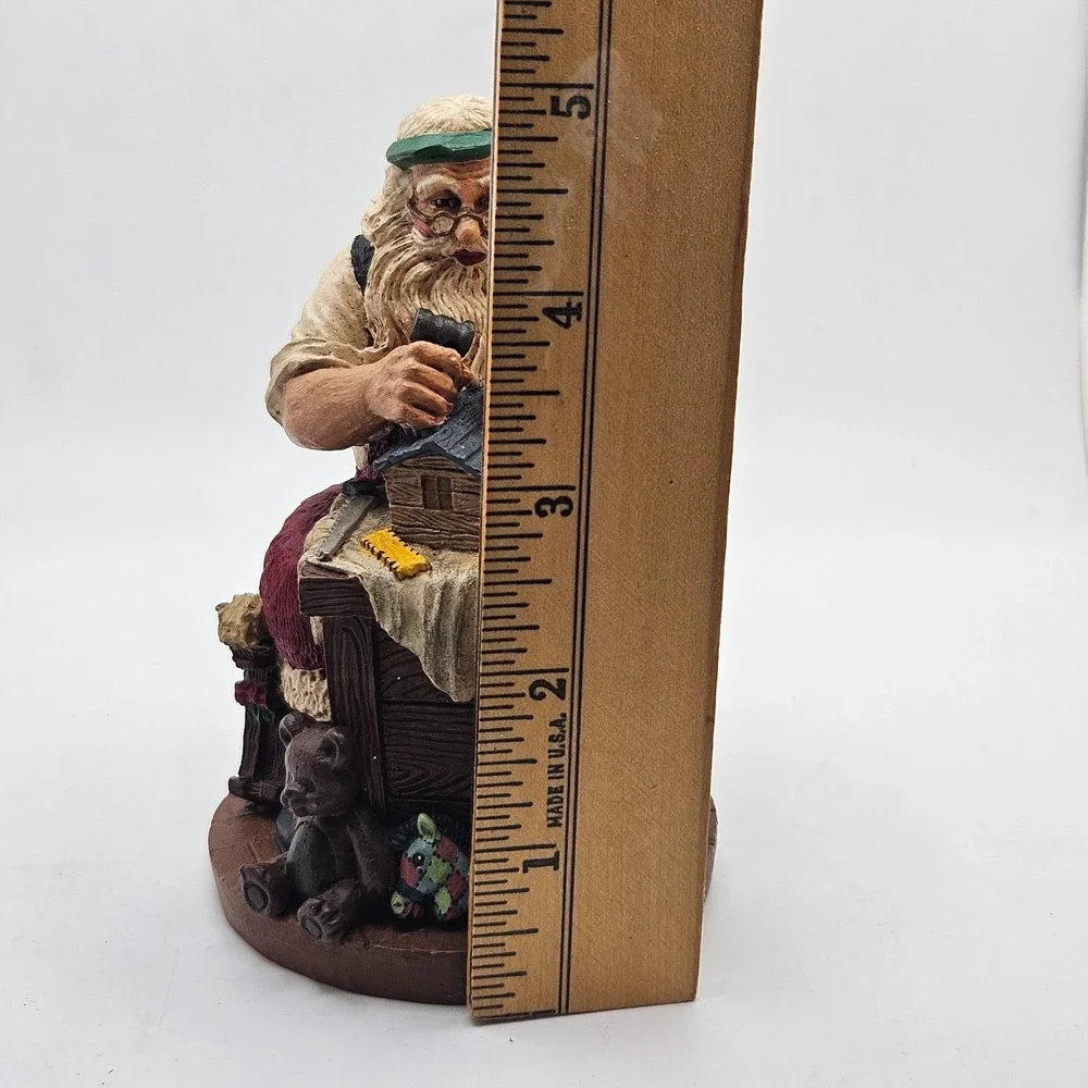 Vintage Santa Claus Toymaker Workshop Figurine‎ Resin Hand Painted